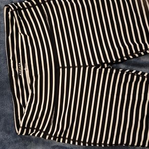 Athleta Black striped 3/4 leggings. Qualifies for BOGO 1/2 off